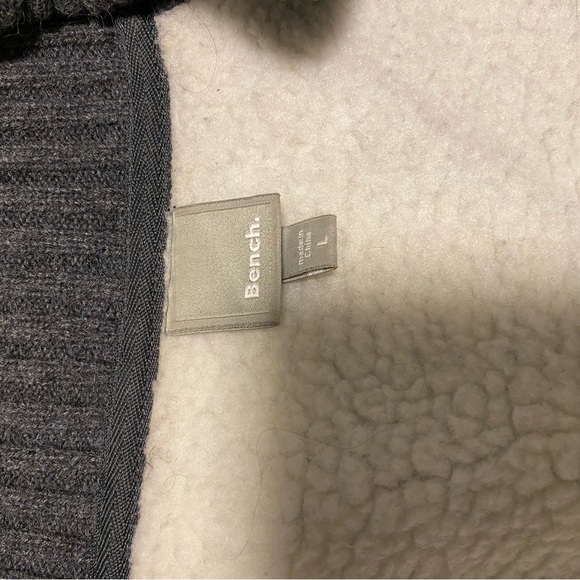 Bench sweater coat charcoal grey size large pilling - Picture 3 of 4